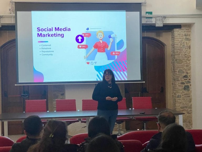 Giovani in formazione digitale a Terranova Sappo Minulio, contro lo spopolamento dei borghi calabresi